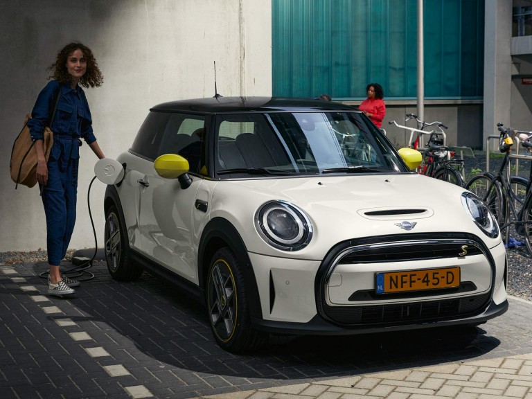 mini cooper se – mini electric – mini totalmente elétrico